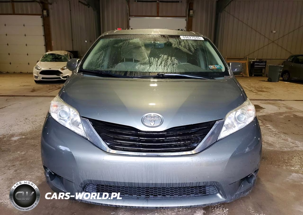 2014 Toyota Sienna Le VIN:5TDKK3DC7ES410355 - 5