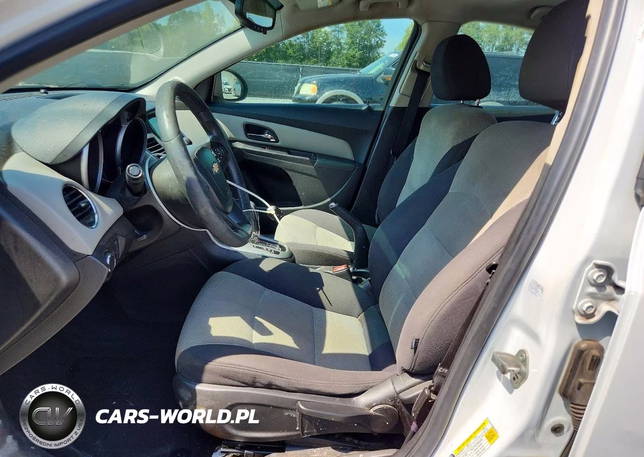 2014 Chevrolet Cruze Ls VIN:1G1PA5SH8E7230744 - 7