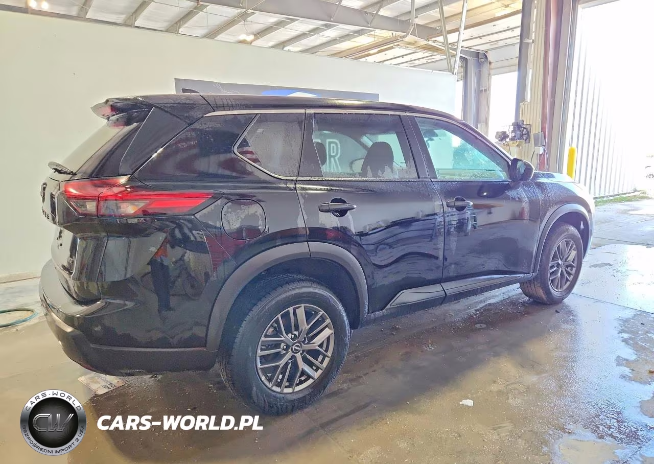 2024 Nissan Rogue S VIN:5N1BT3AB6RC683637 - 3