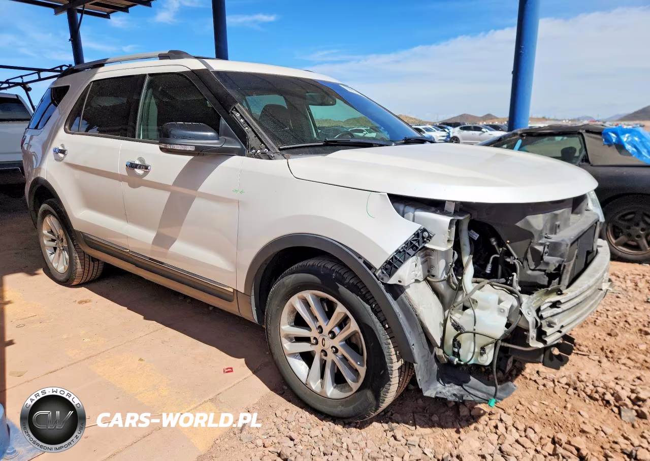 2013 Ford Explorer Xlt VIN:1FM5K8D80DGC78971 - 4
