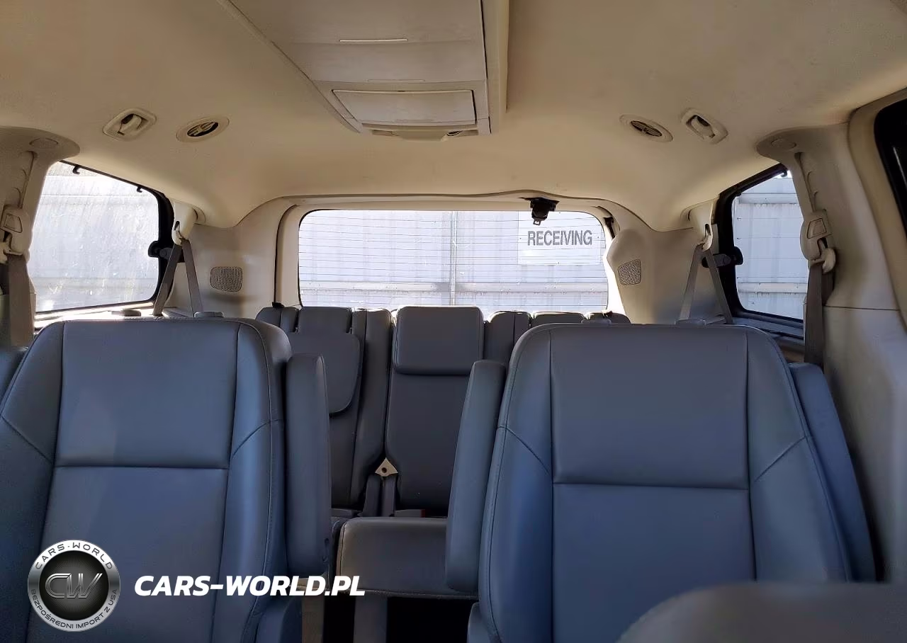 2014 Volkswagen Routan Se VIN:2C4RVABG3ER135298 - 10