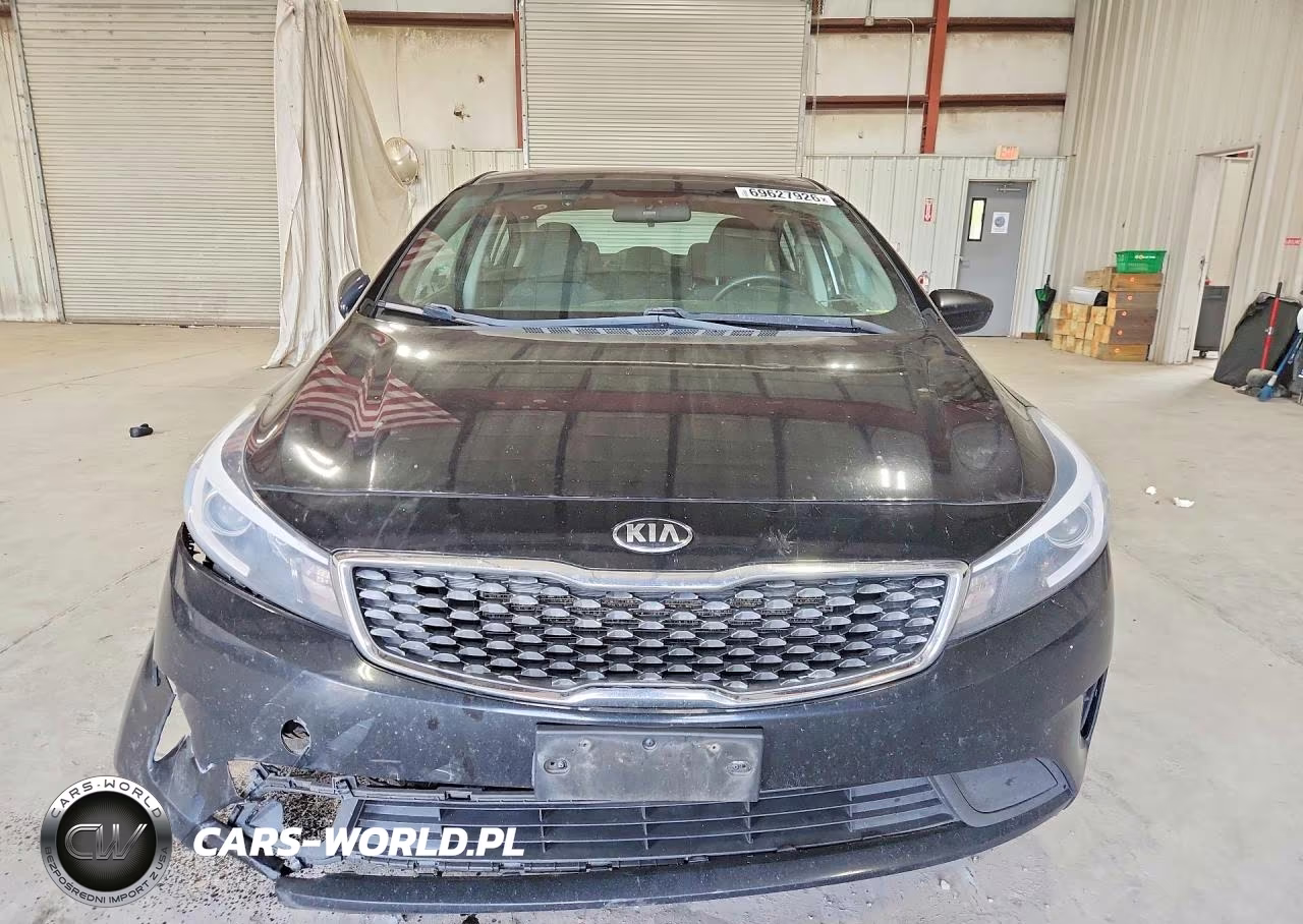 2018 Kia Forte Lx VIN:3KPFL4A76JE190836 - 5