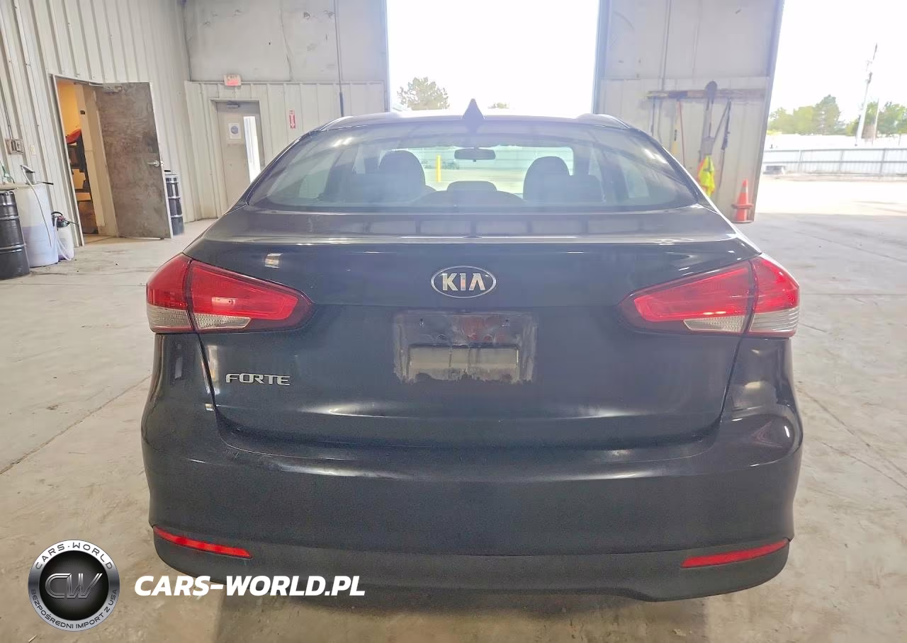 2018 Kia Forte Lx VIN:3KPFL4A76JE190836 - 6