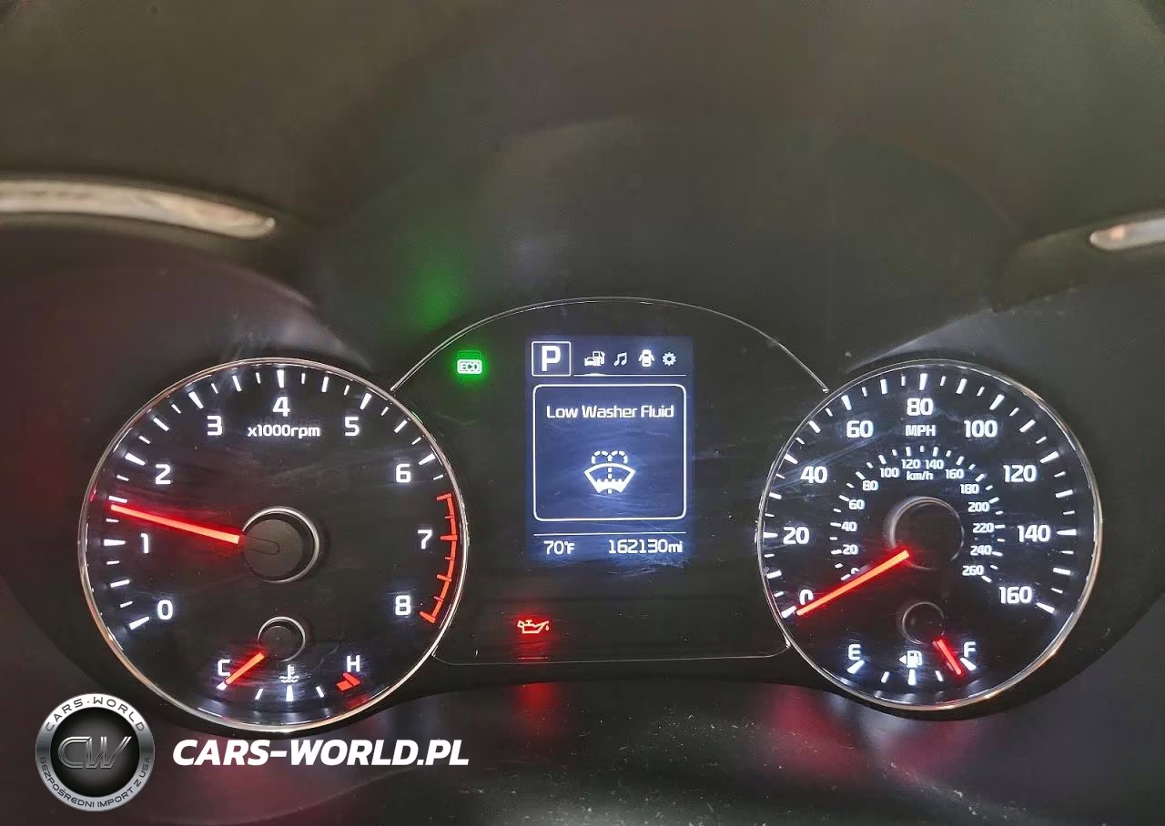 2018 Kia Forte Lx VIN:3KPFL4A76JE190836 - 9