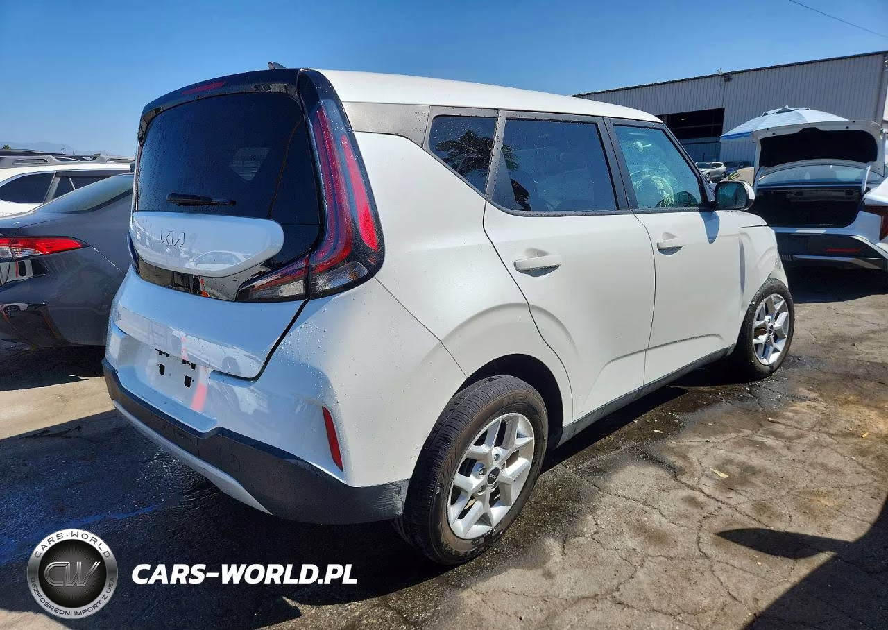 2025 Kia Soul Lx VIN:KNDJ23AU8S7940784 - 3