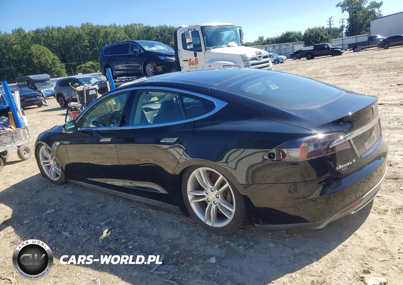 2013 Tesla Model S VIN:5YJSA1CG9DFP06802 - 2