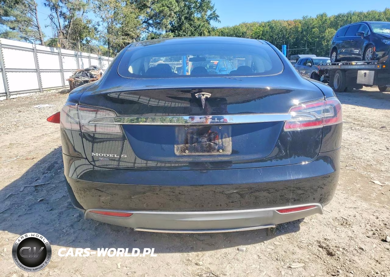 2013 Tesla Model S VIN:5YJSA1CG9DFP06802 - 6