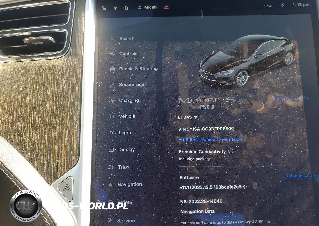 2013 Tesla Model S VIN:5YJSA1CG9DFP06802 - 9
