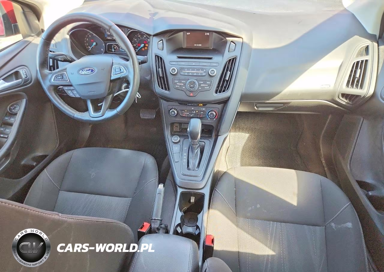2017 Ford Focus Se VIN:1FADP3F2XHL326640 - 8