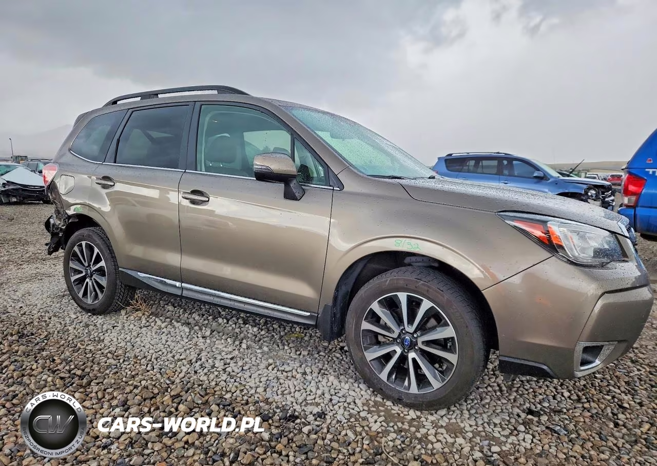 2017 Subaru Forester 2.0Xt Touring VIN:JF2SJGTC4HH560073 - 4