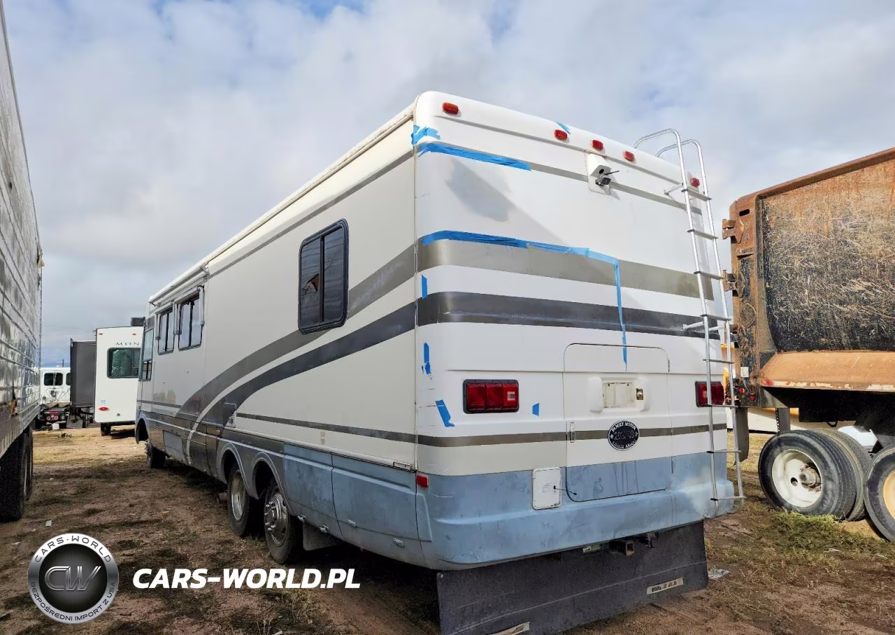 1999 Ford Rv VIN:3FCMF53S0XJA18307 - 3