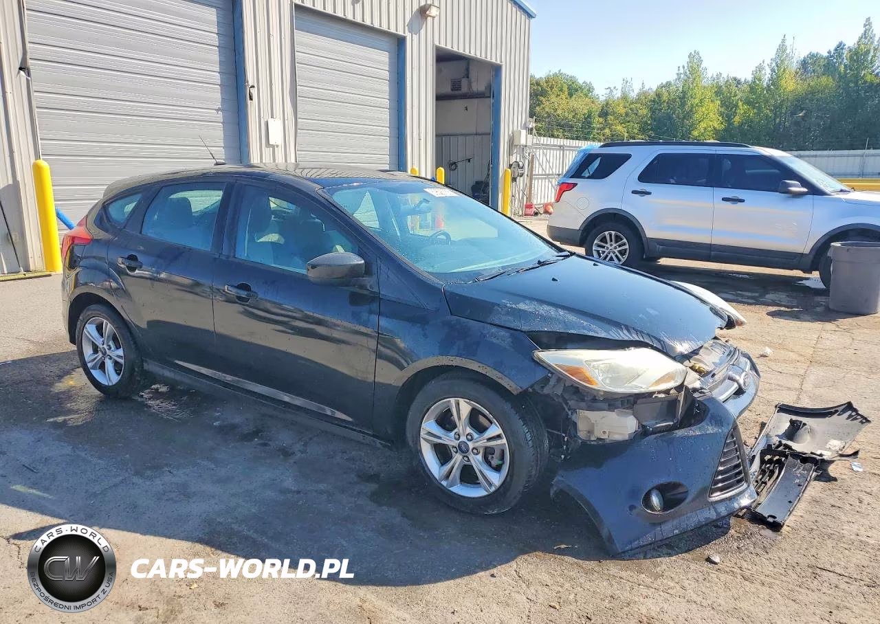 2012 Ford Focus Se VIN:1FAHP3K21CL426769 - 4