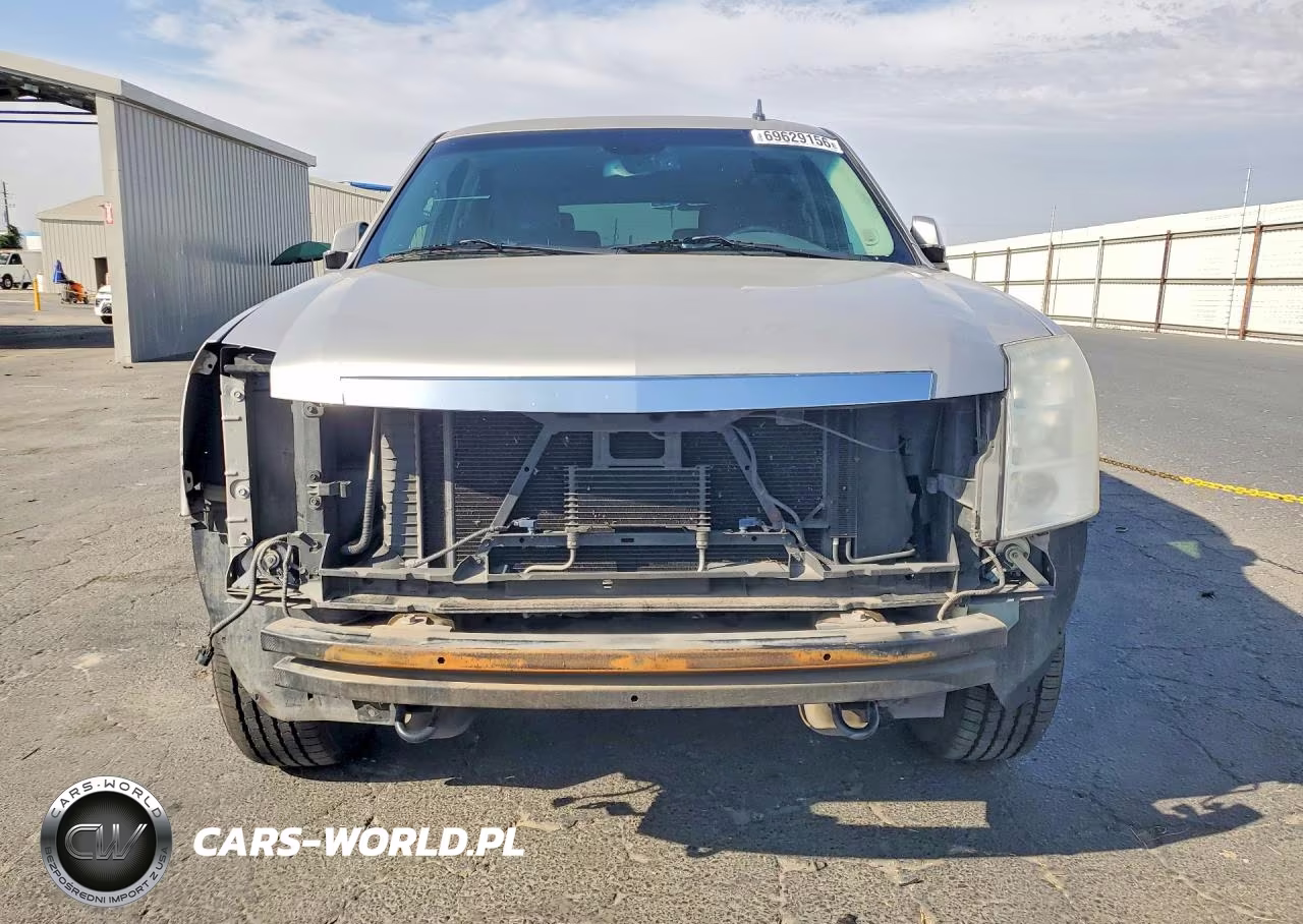 2008 Cadillac Escalade Luxury VIN:1GYFK63848R235480 - 5