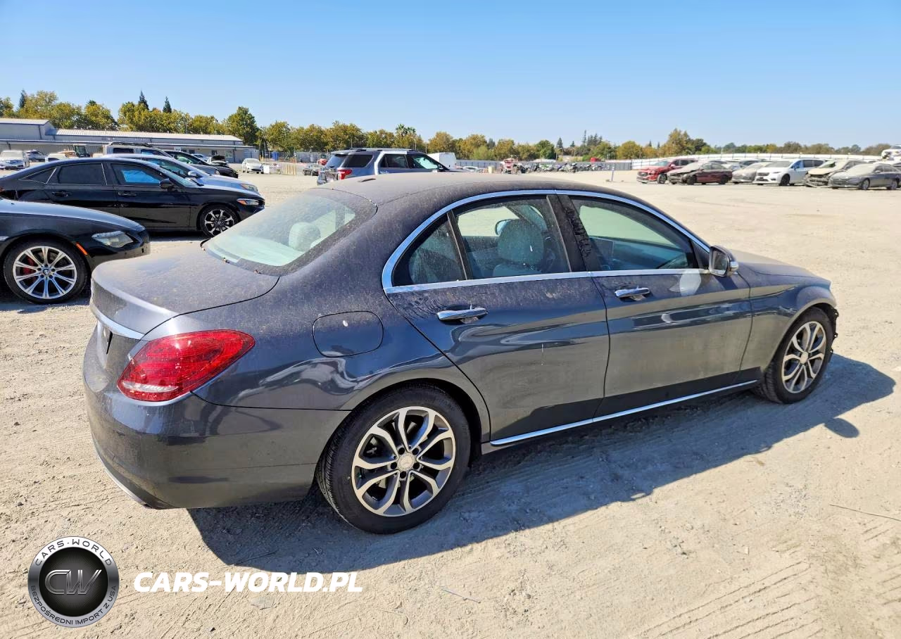 2015 Mercedes-Benz C 300 VIN:55SWF4JB3FU046365 - 3