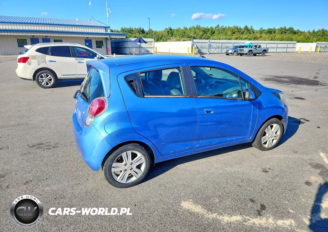 2015 Chevrolet Spark Ls VIN:KL8CB6S94FC725557 - 3