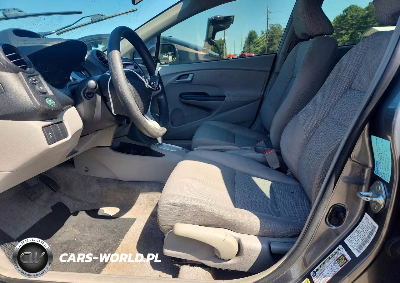 2013 Honda Insight VIN:JHMZE2H38DS001490 - 7