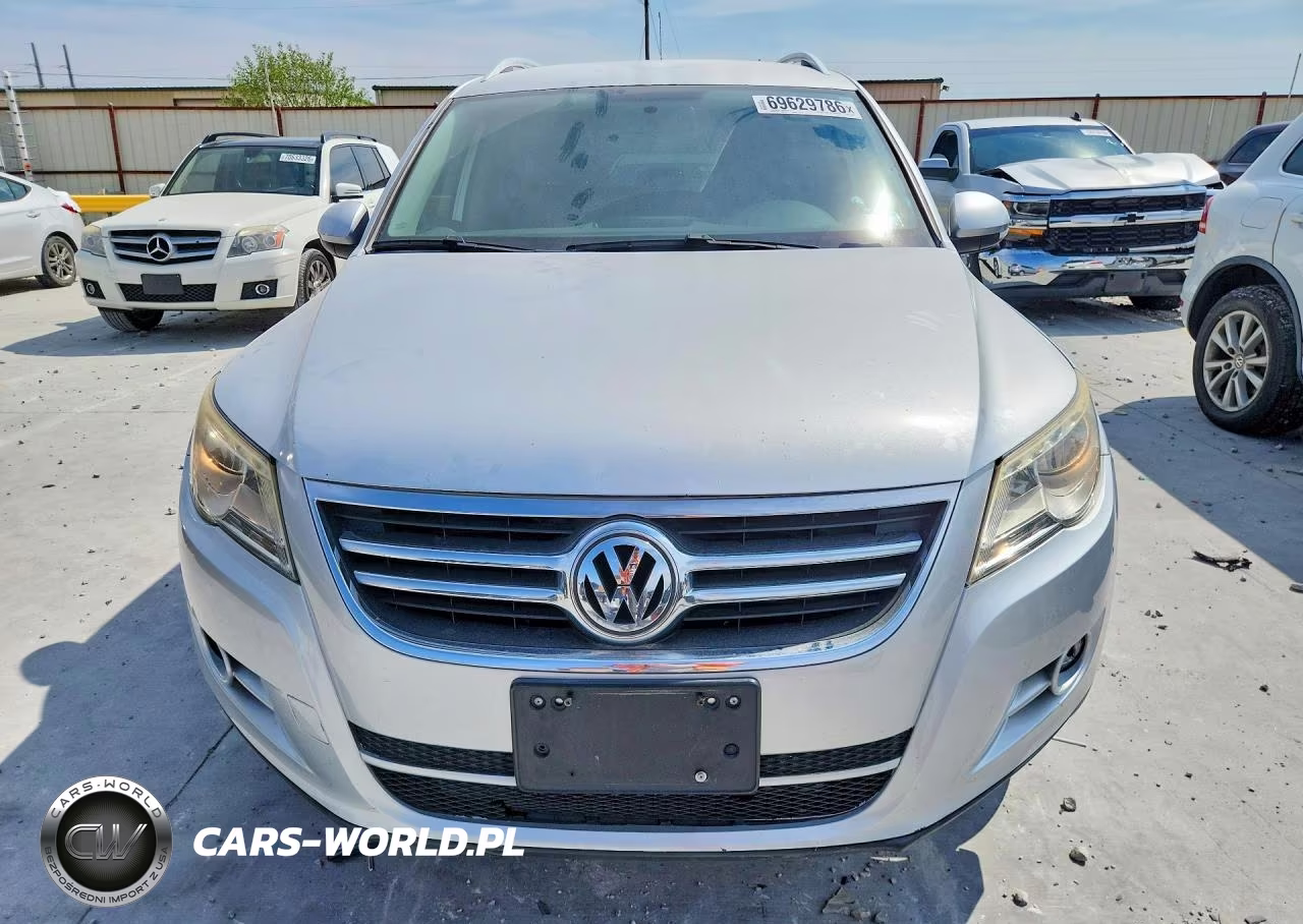 2011 Volkswagen Tiguan S VIN:WVGAV7AX5BW512830 - 5