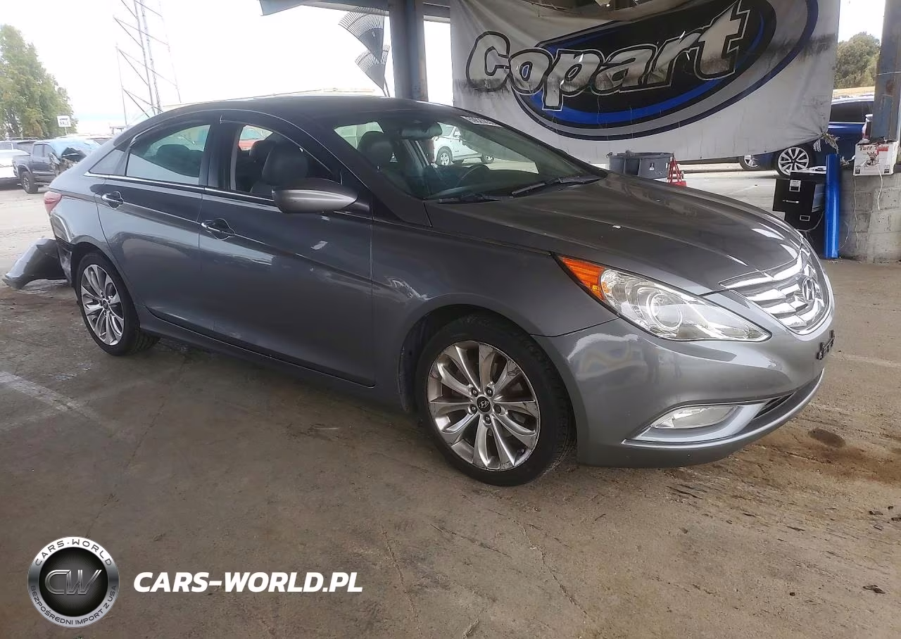 2013 Hyundai Sonata Se VIN:5NPEC4AC3DH699842 - 4