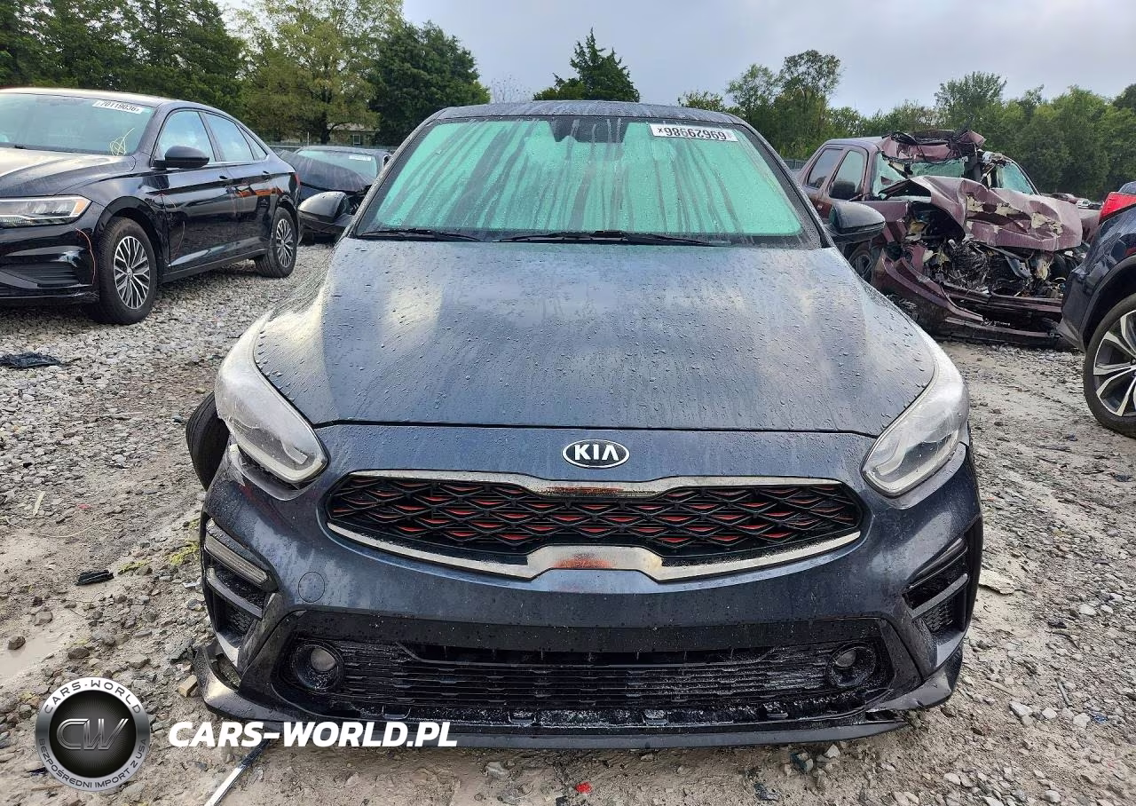 2021 Kia Forte Gt Line VIN:3KPF34AD7ME320844 - 5