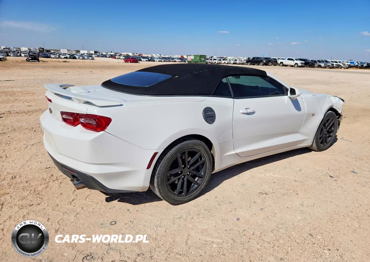 2019 Chevrolet Camaro Ls VIN:1G1FB3DS0K0116523 - 3