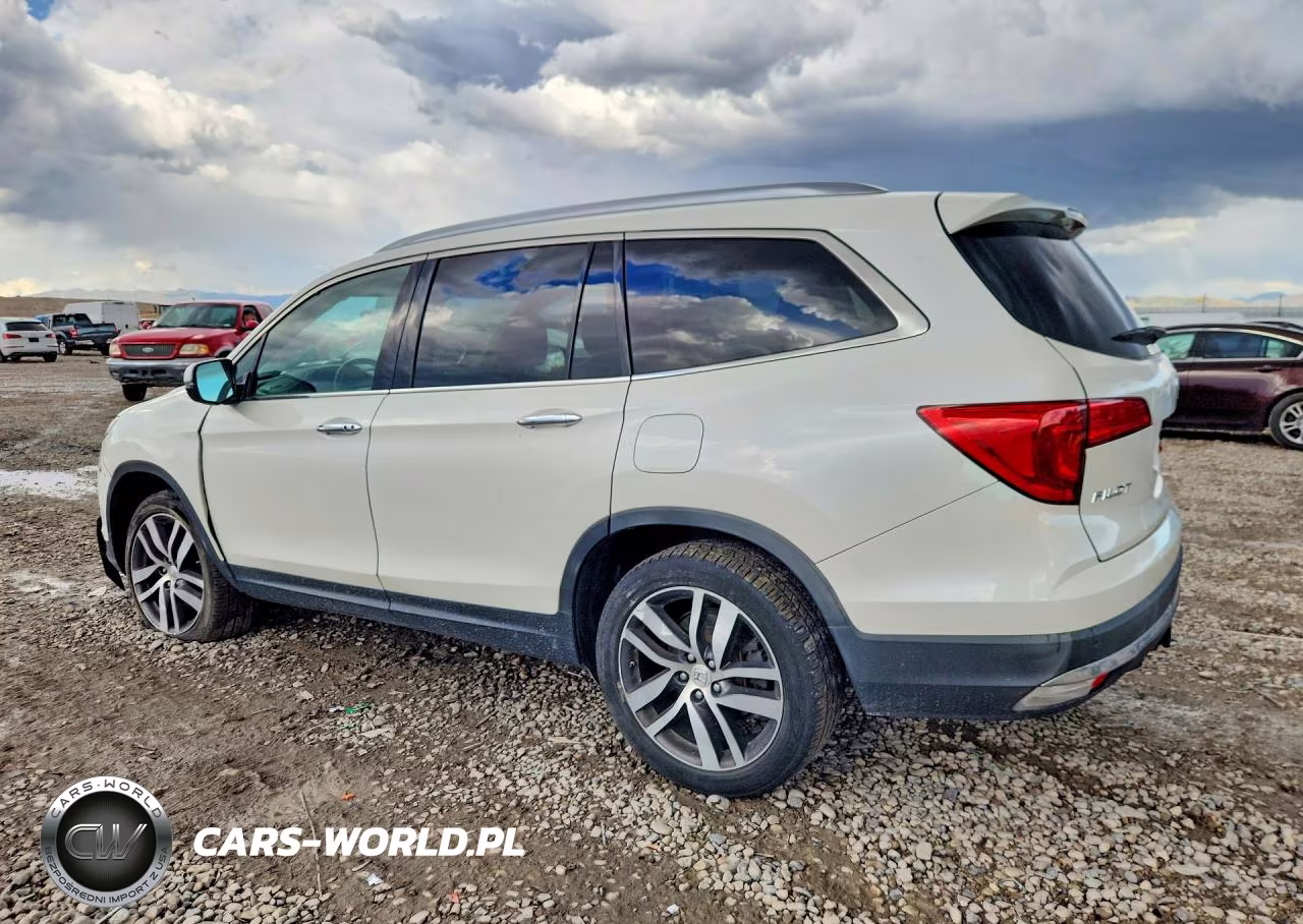 2017 Honda Pilot Elite VIN:5FNYF6H00HB098310 - 2