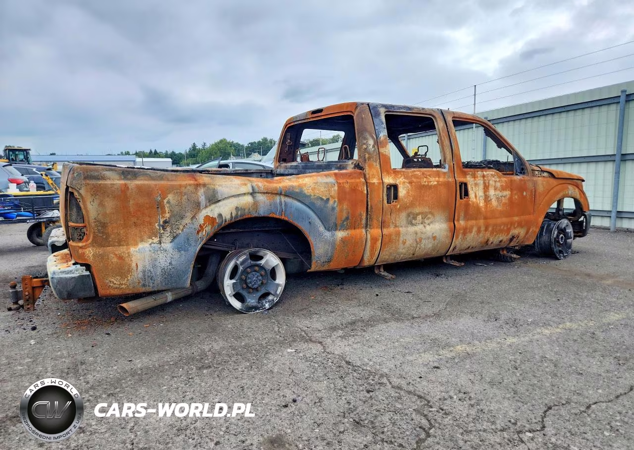 2015 Ford F250 Super Duty VIN:1FT7W2B6XFEA20004 - 3
