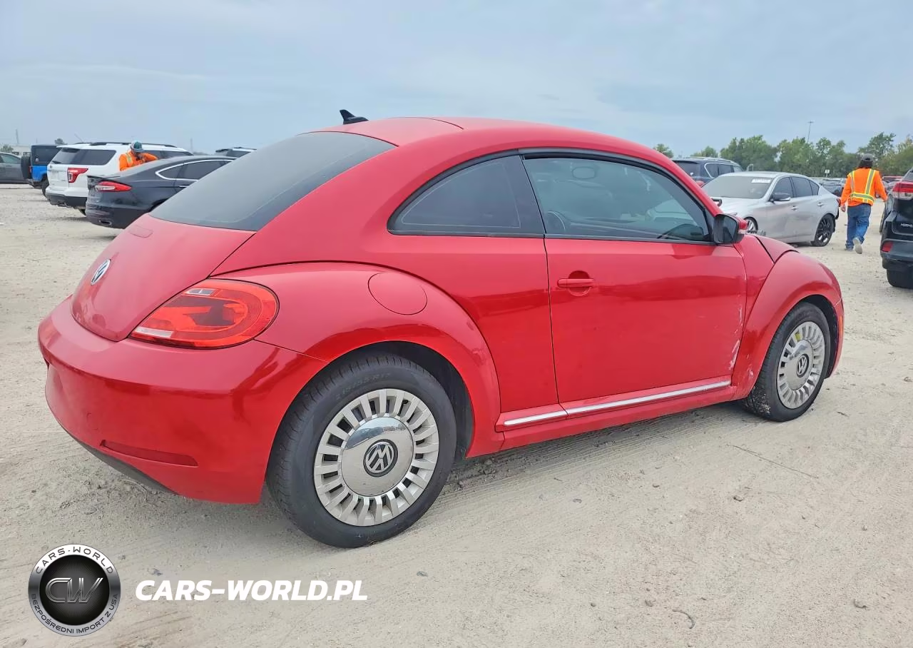 2014 Volkswagen Beetle VIN:3VWJ07AT9EM640229 - 3