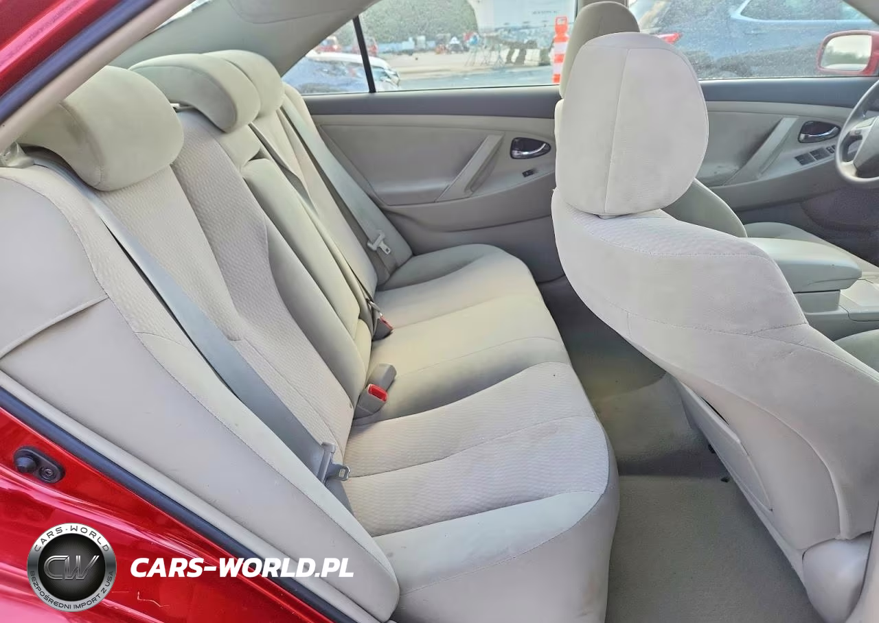 2010 Toyota Camry Le VIN:4T1BF3EK2AU579825 - 10
