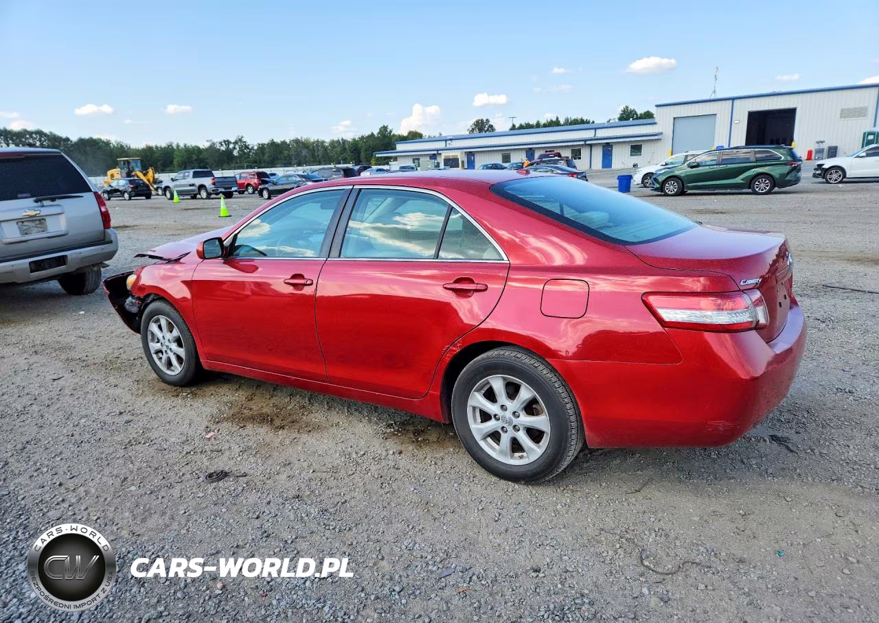 2010 Toyota Camry Le VIN:4T1BF3EK2AU579825 - 2