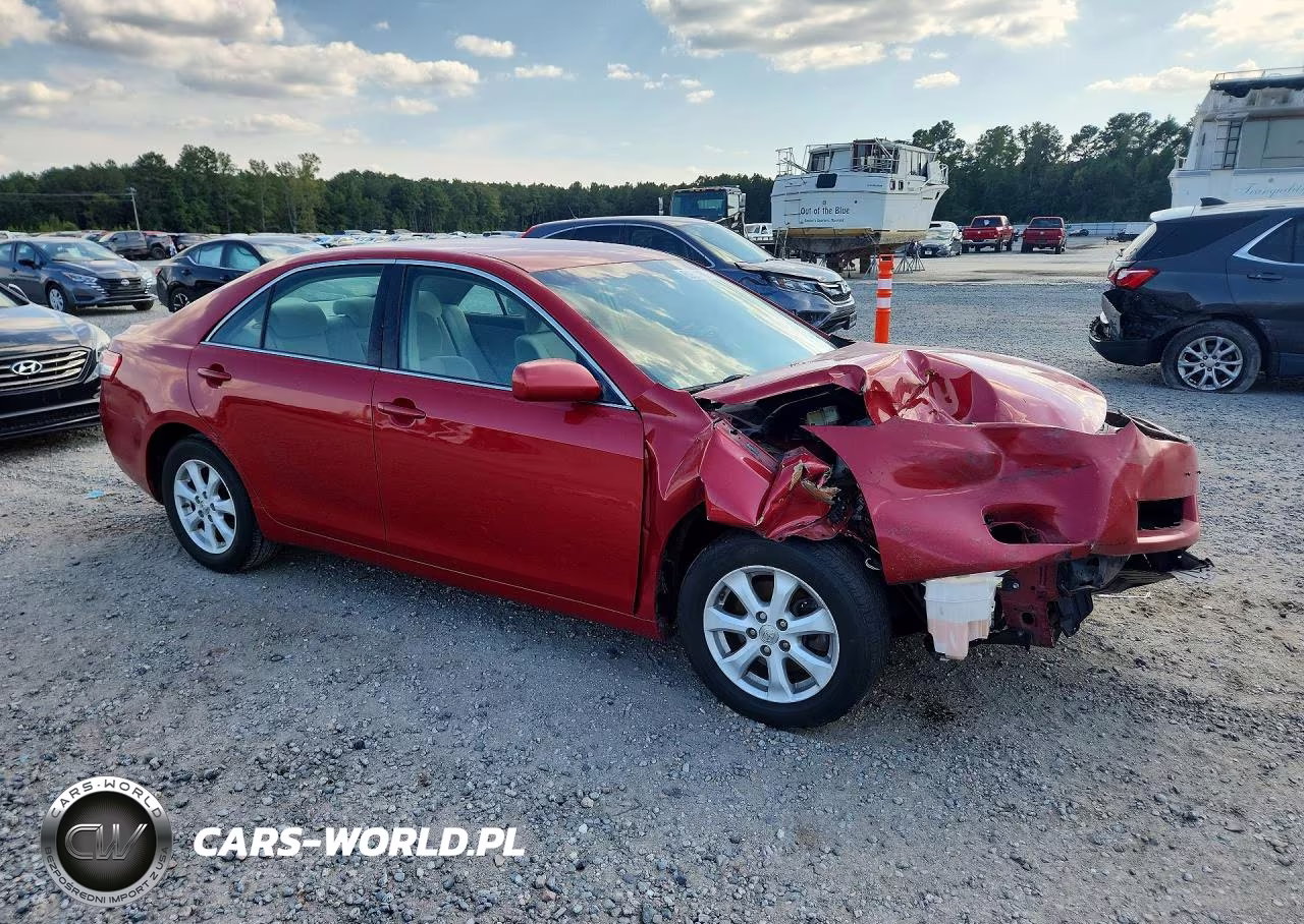 2010 Toyota Camry Le VIN:4T1BF3EK2AU579825 - 4