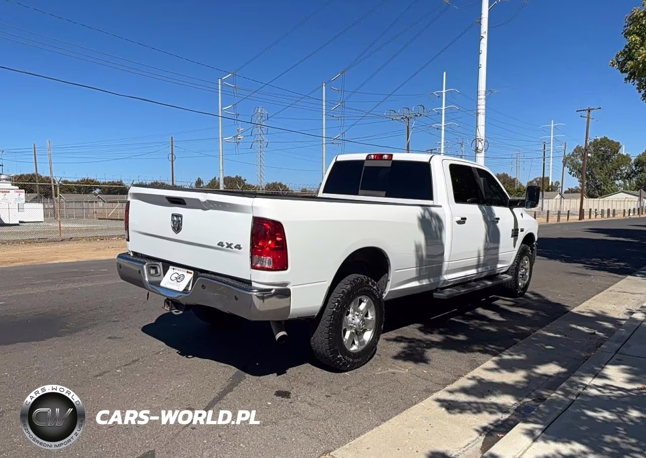 2014 Ram 2500 Slt VIN:3C6UR5JJ3EG147760 - 4