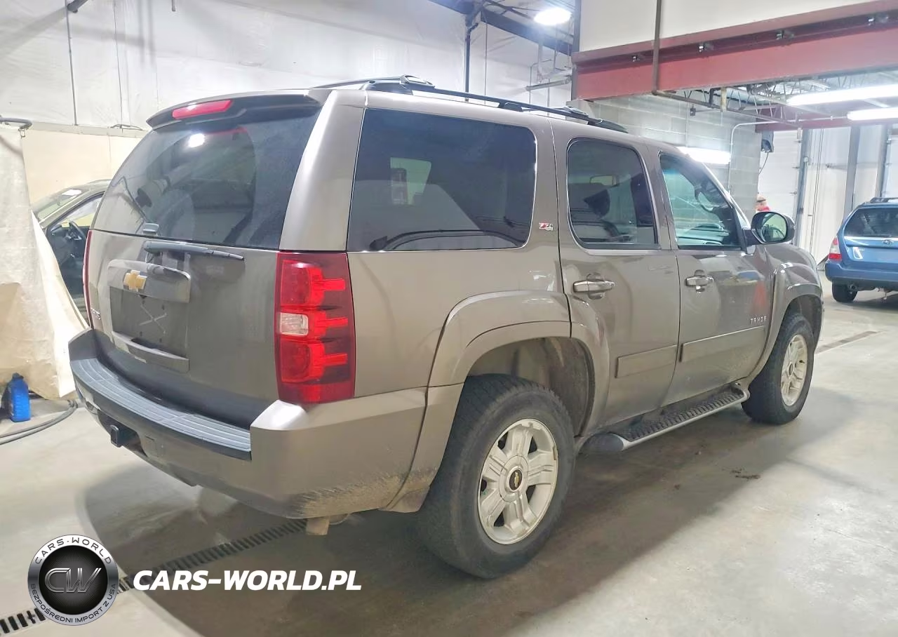 2013 Chevrolet Tahoe K1500 Lt VIN:1GNSKBE04DR369914 - 3