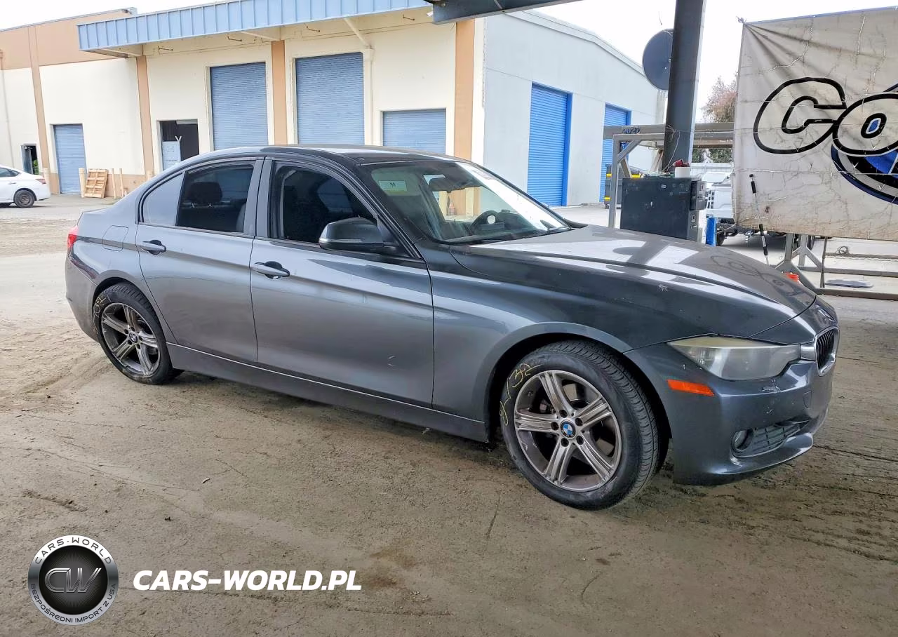 2015 BMW 320 I VIN:WBA3B1G56FNT03128 - 4