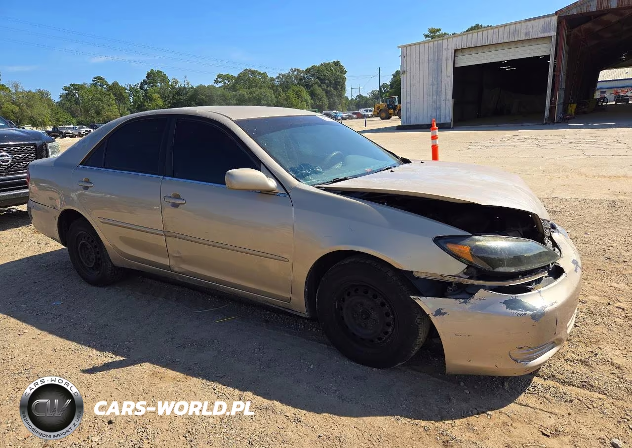2003 Toyota Camry Le VIN:4T1BE32K23U127643 - 4