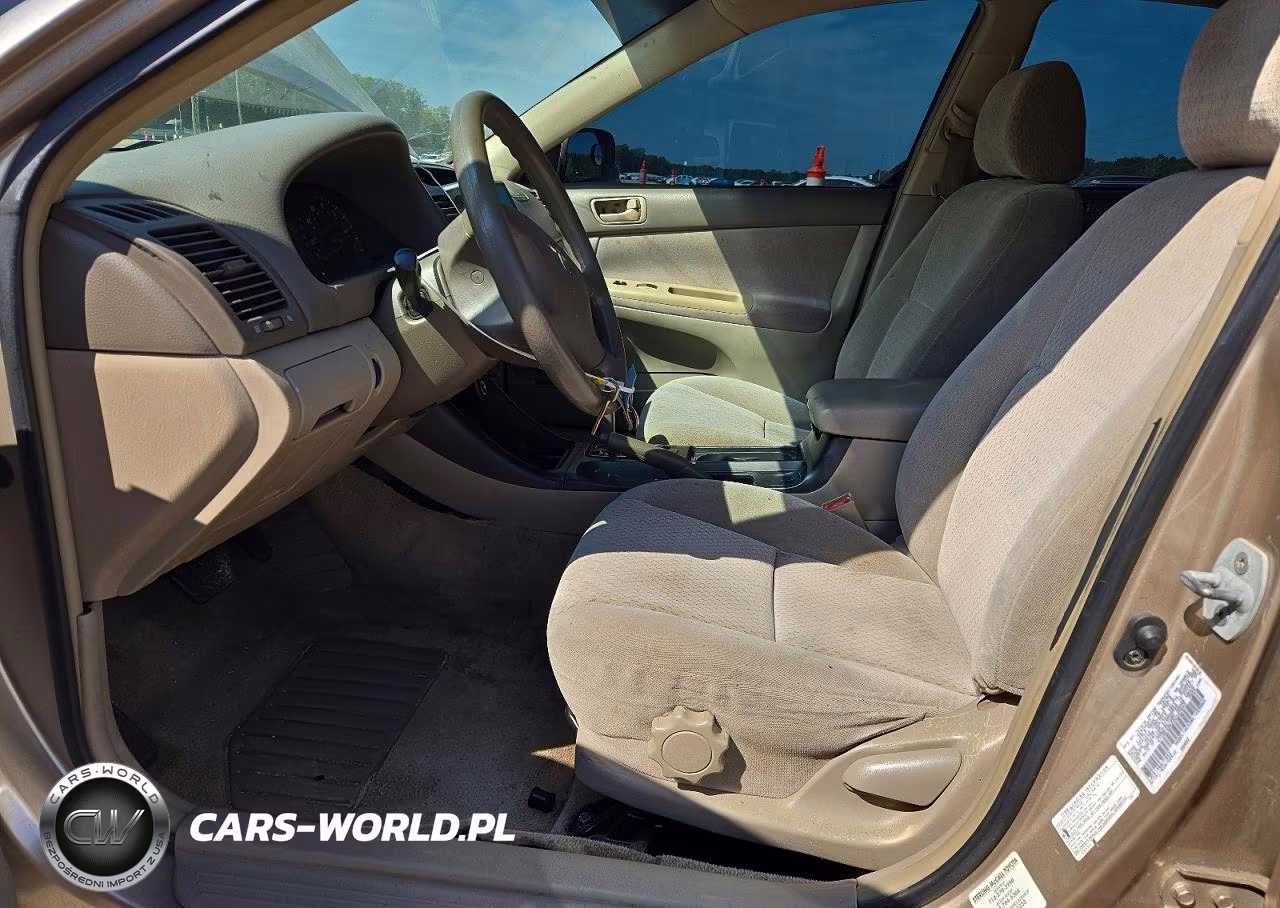 2003 Toyota Camry Le VIN:4T1BE32K23U127643 - 7