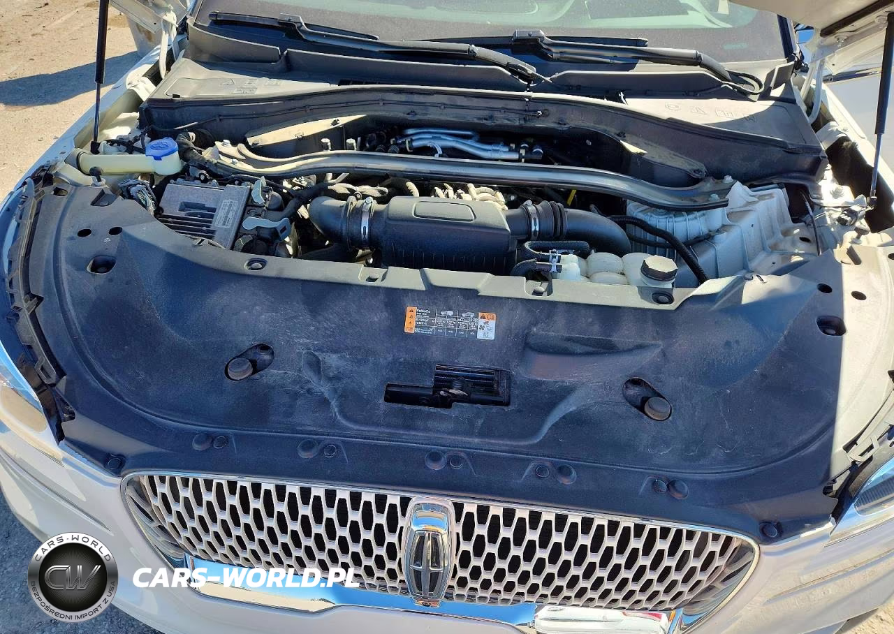 2022 Lincoln Aviator Reserve VIN:5LM5J7XCXNGL08229 - 12