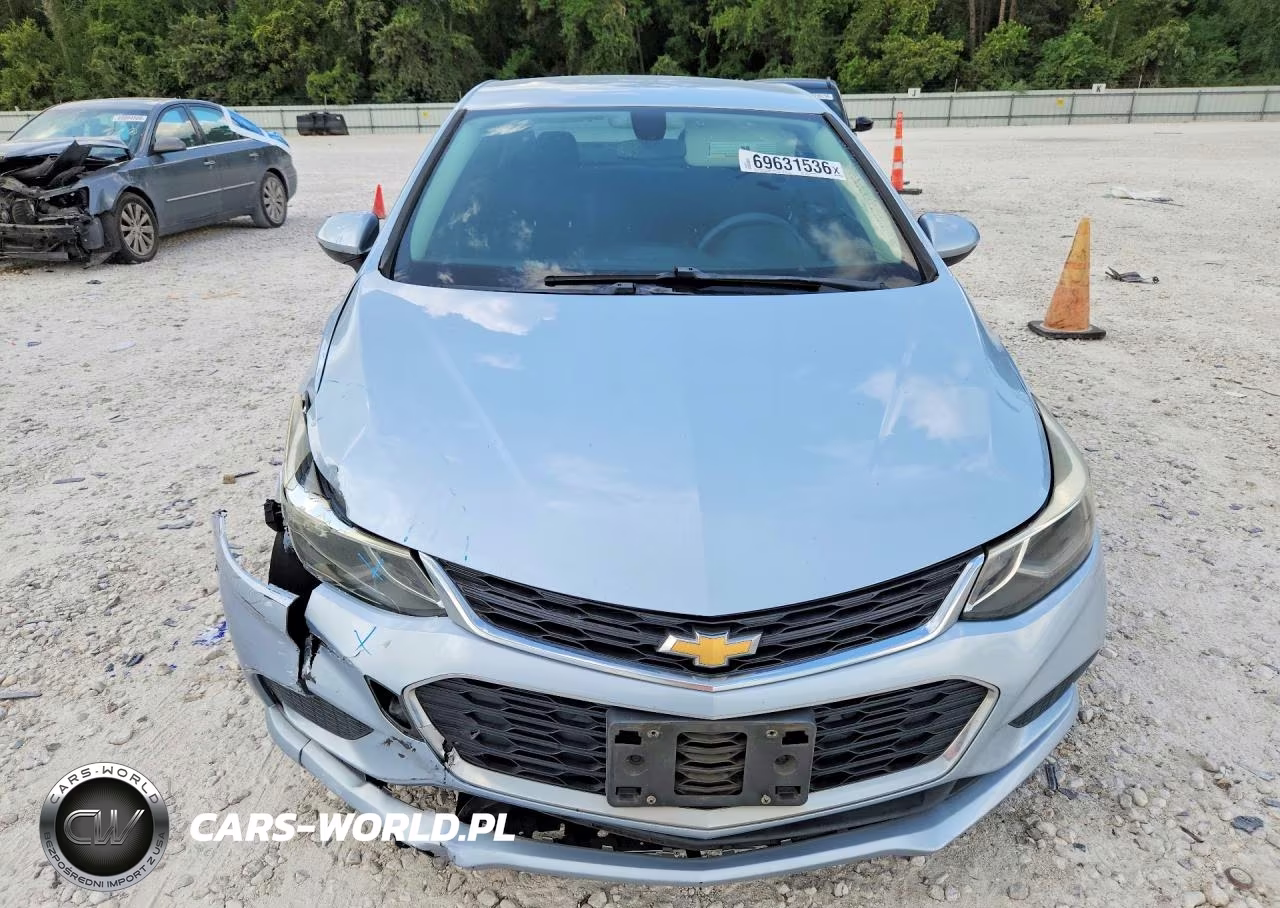 2017 Chevrolet Cruze Lt VIN:3G1BE5SM4HS546630 - 5