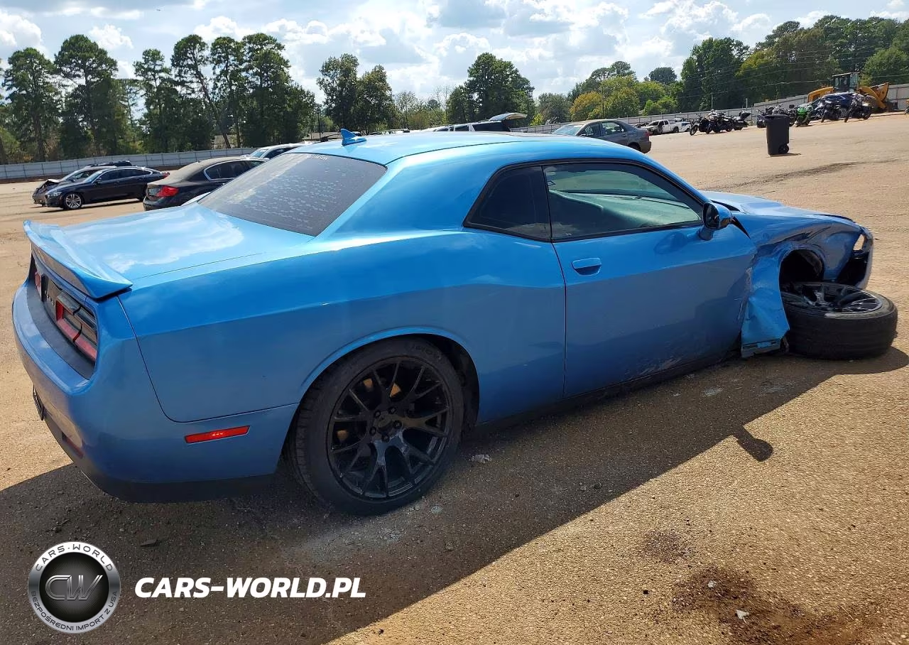 2015 Dodge Challenger Sxt Plus VIN:2C3CDZBG4FH913871 - 3