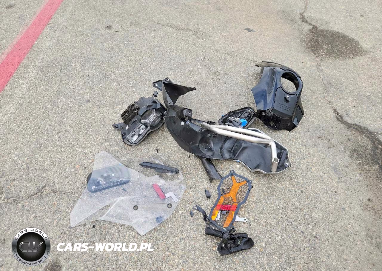 2023 BMW R 1250 Gs Adventure VIN:WB10M1309P6H30230 - 9