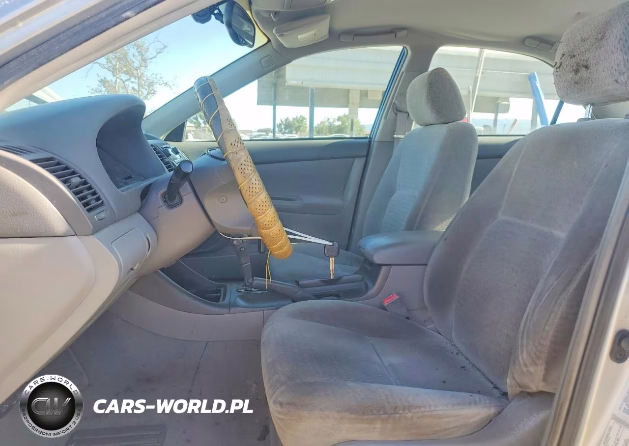 2002 Toyota Camry Le V6 VIN:4T1BF30K52U521331 - 7