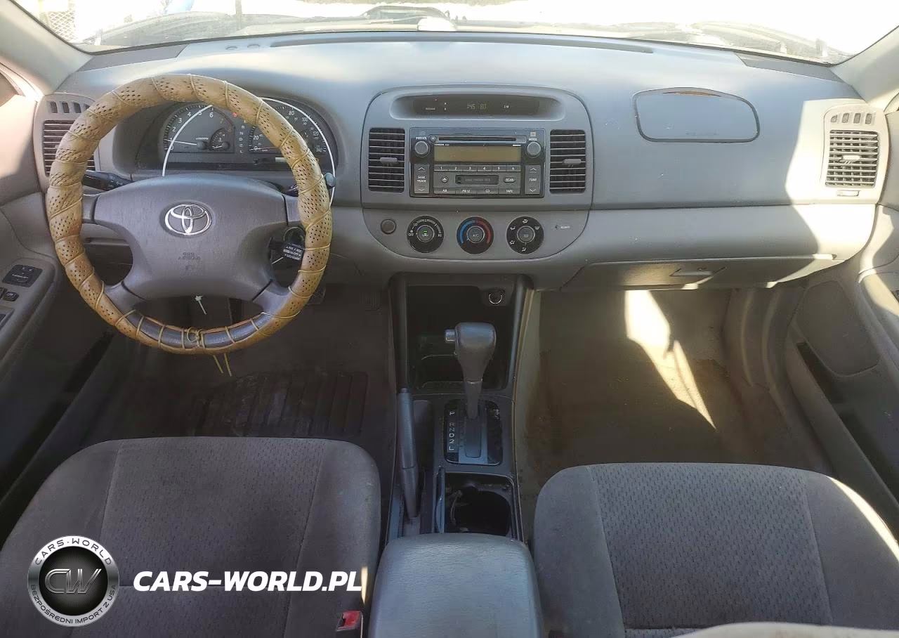 2002 Toyota Camry Le V6 VIN:4T1BF30K52U521331 - 8