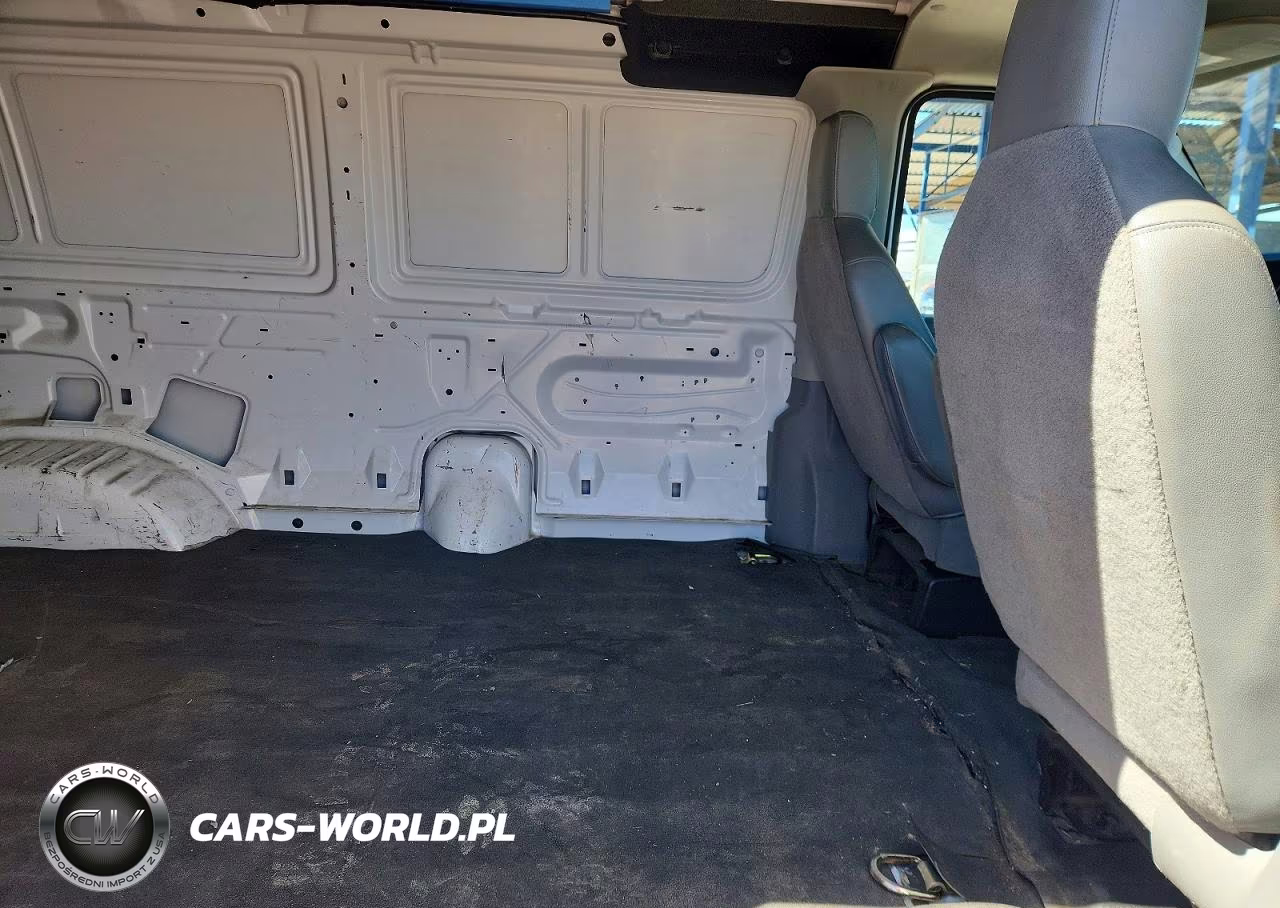 2010 Ford Econoline E250 Van VIN:1FTNS2EL6ADA25963 - 11
