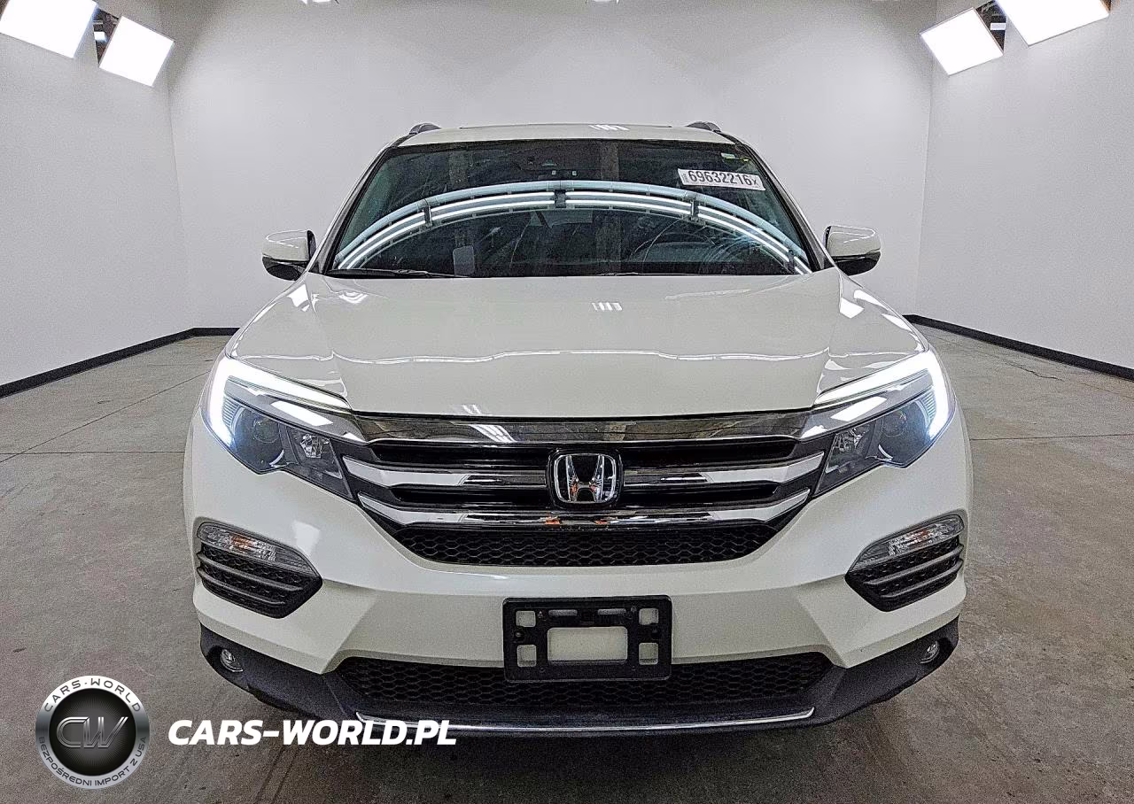 2017 Honda Pilot Elite VIN:5FNYF6H00HB105336 - 5