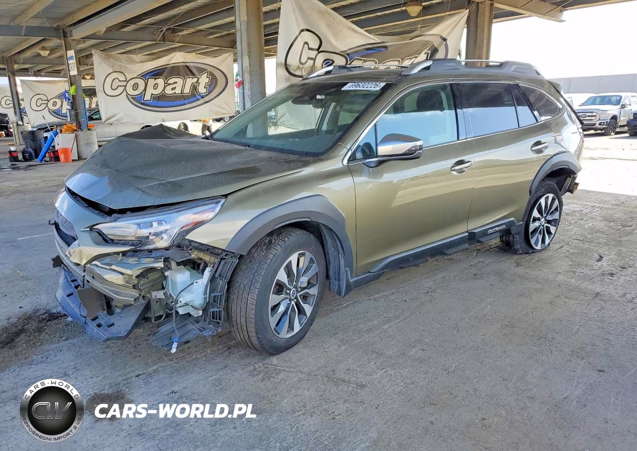2023 Subaru Outback Touring