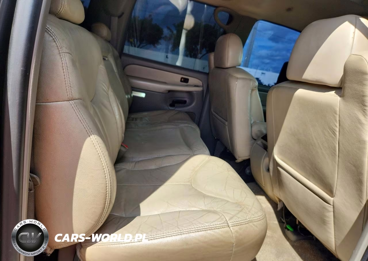 2000 GMC Yukon Xl C1500 VIN:3GKEC16T2YG217033 - 11