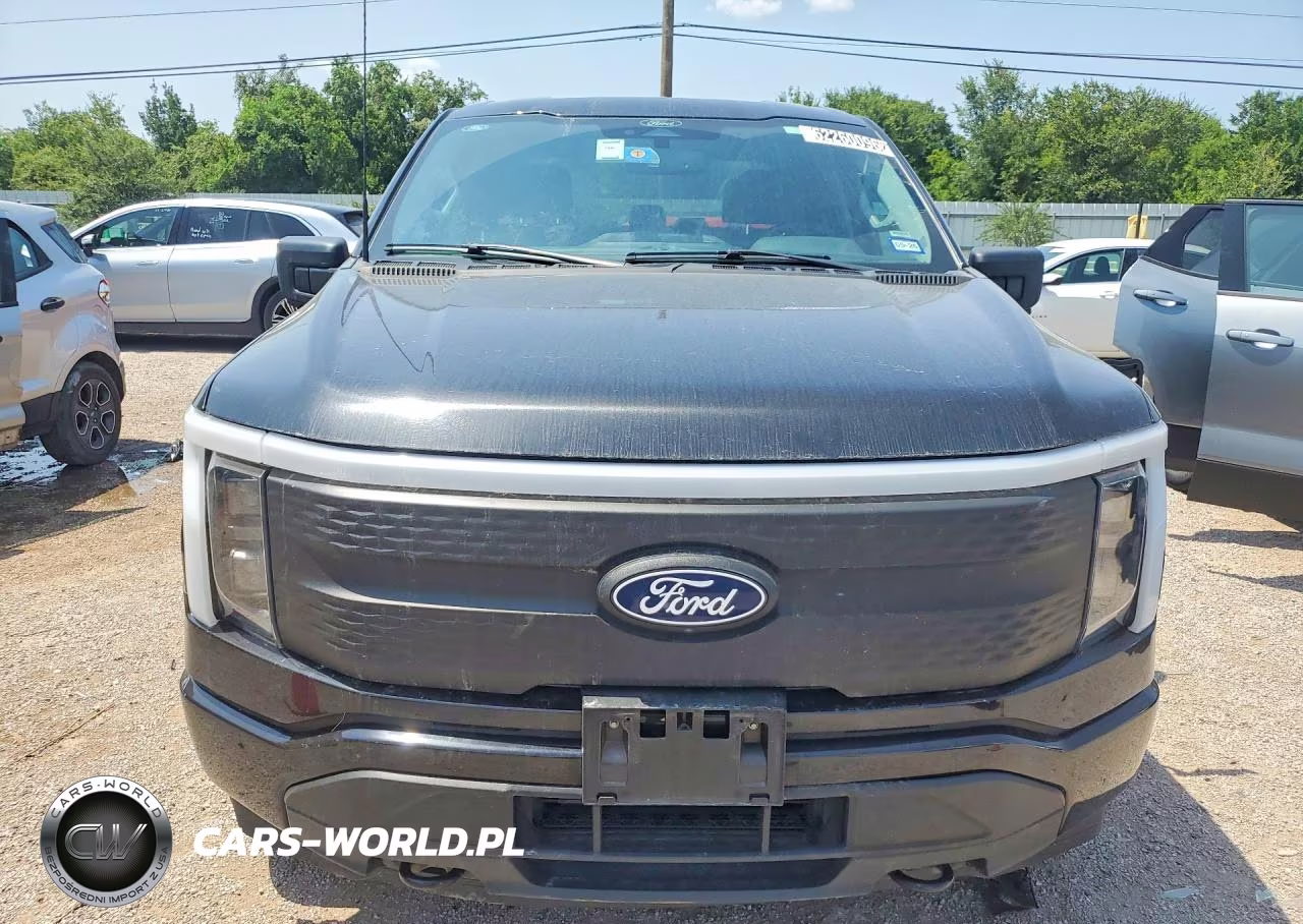 2024 Ford F150 Lightning Xlt VIN:1FTVW3LK8RWG06742 - 5