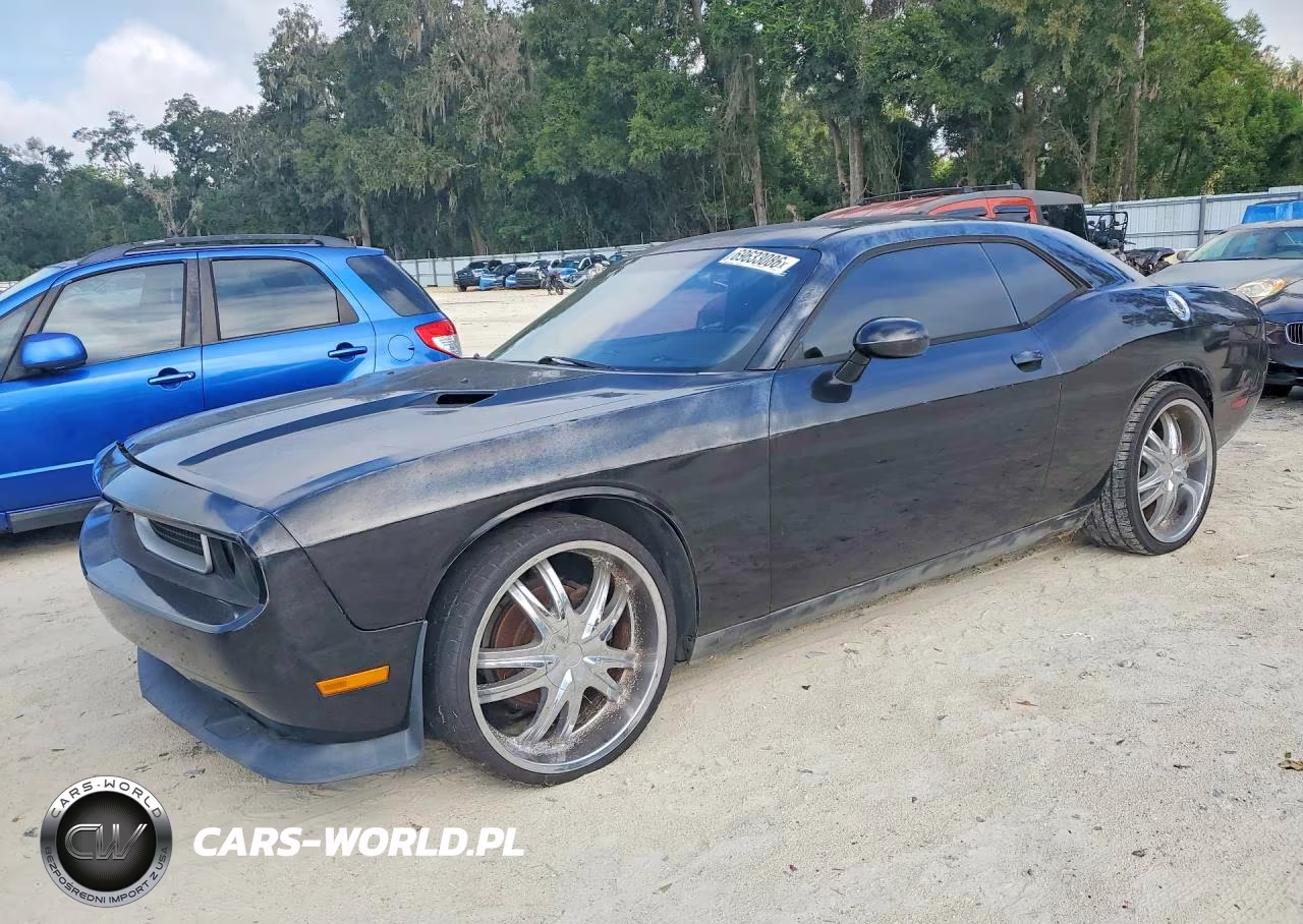 2012 Dodge Challenger Sxt
