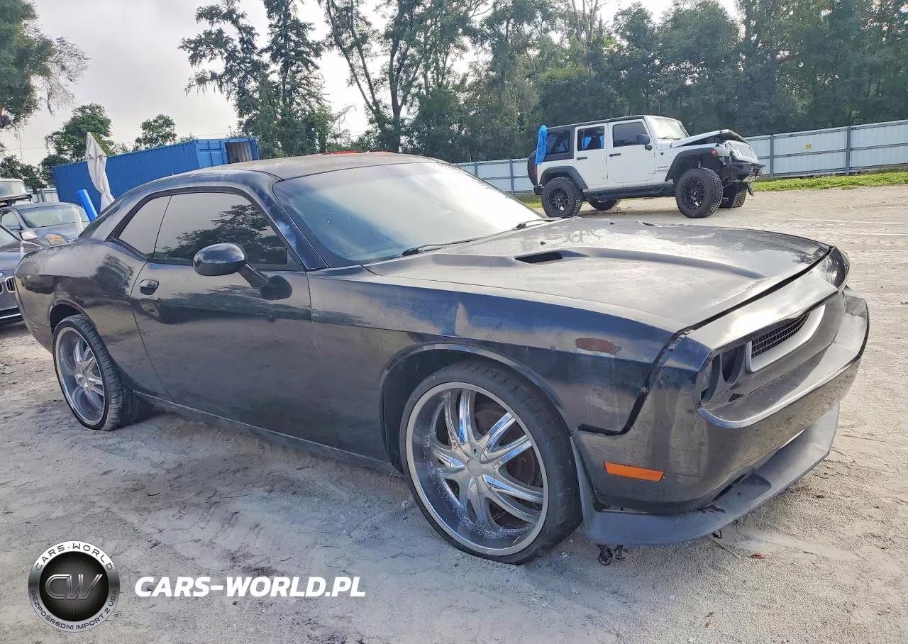 2012 Dodge Challenger Sxt VIN:2C3CDYAG6CH105013 - 4
