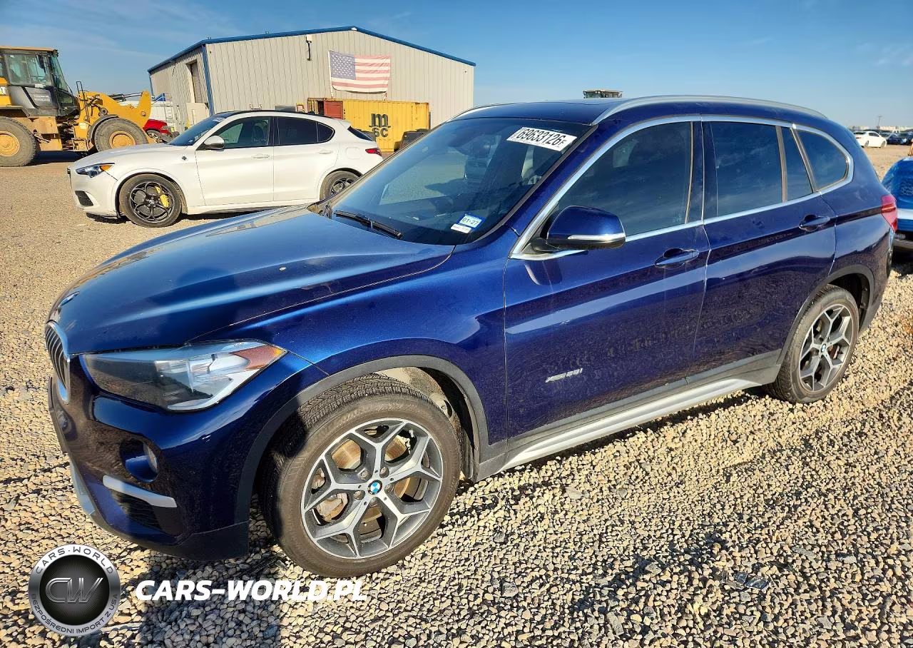 2018 BMW X1 xDrive28I VIN:WBXHT3C33J5K28471 - 1
