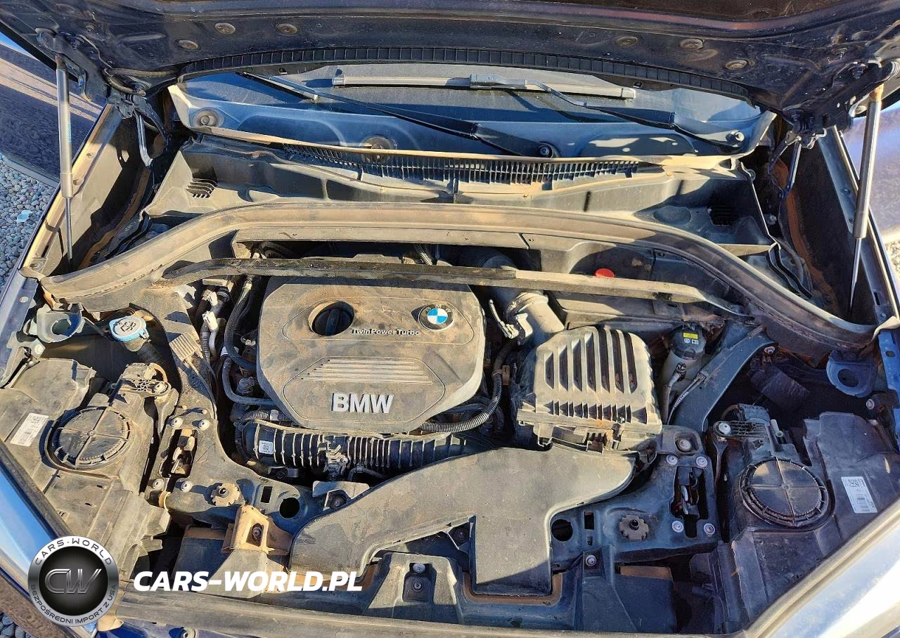 2018 BMW X1 xDrive28I VIN:WBXHT3C33J5K28471 - 11